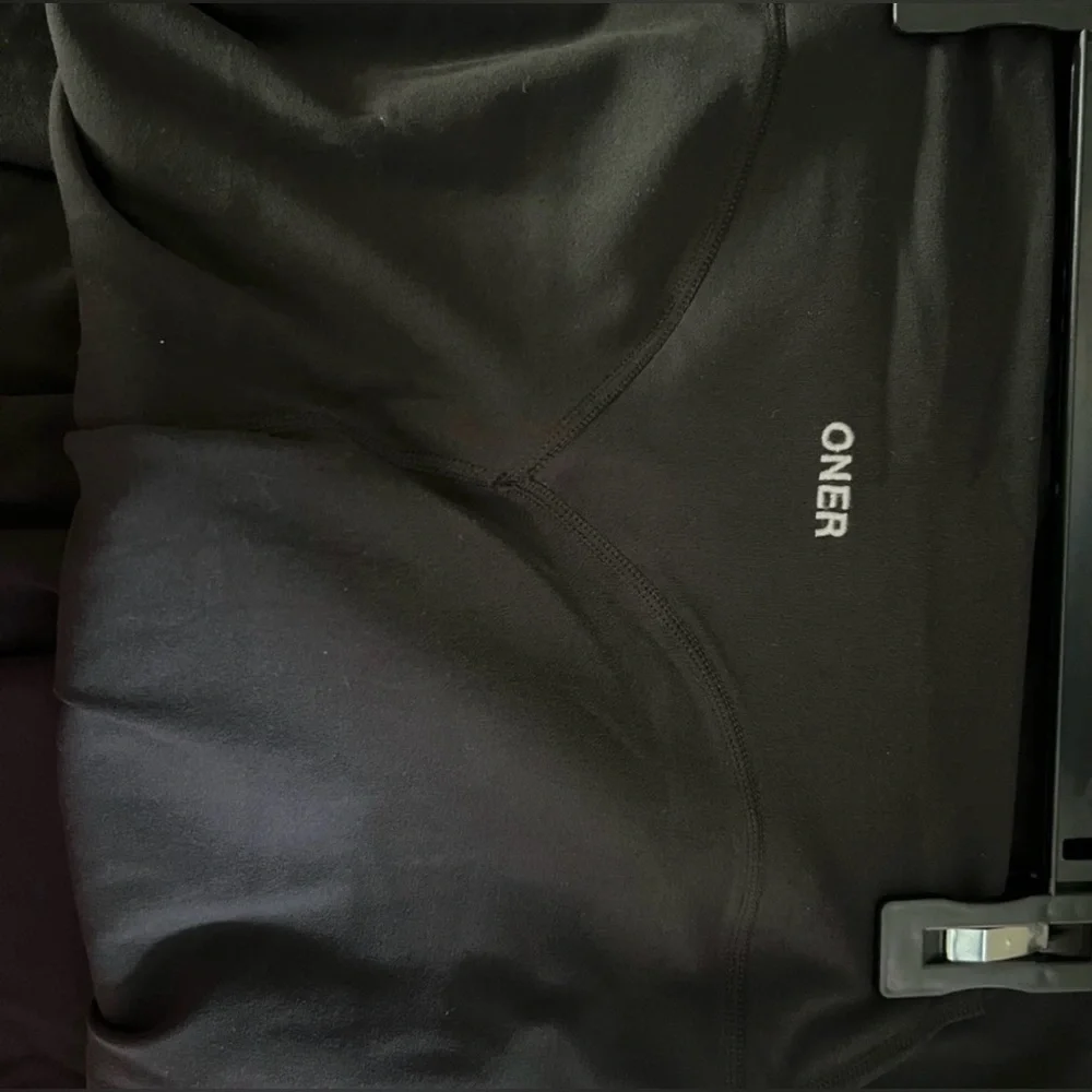 Oner Active Black Straight-Leg Pants - Picture 3 of 3